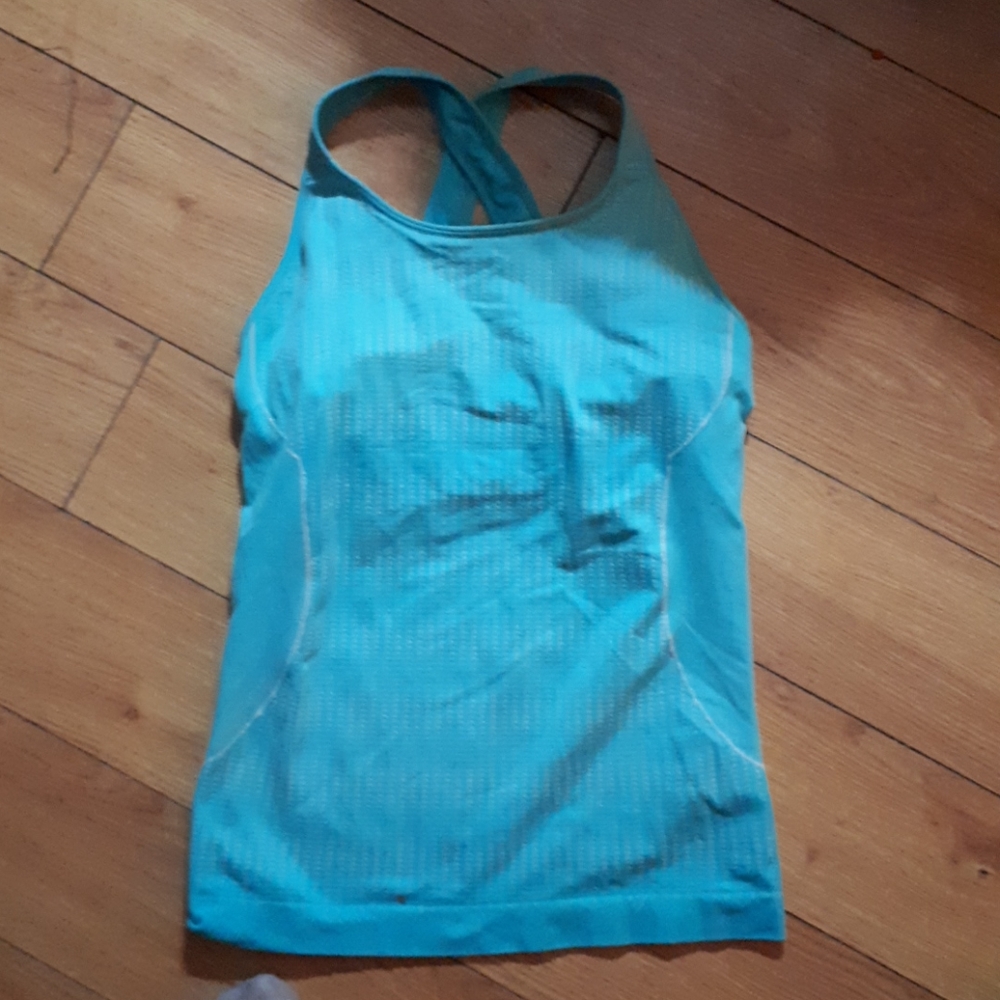 Workout shirt